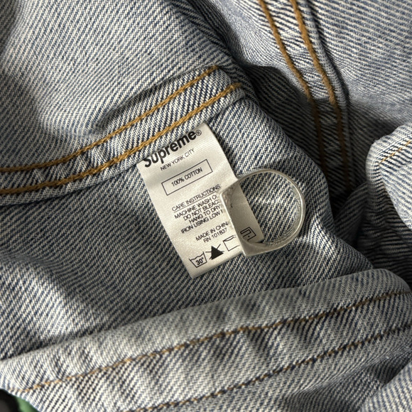 Hysteric Glamour x Supreme Denim Snake Trucker Jacket Blue Medium SS21 - Picture 9 of 10